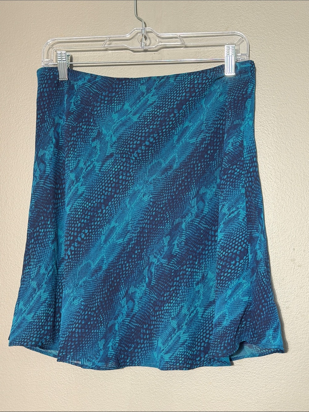 Express Skirt Medium Blue Teal Snake Print Lined Mini A-Line Animal Print Y2K